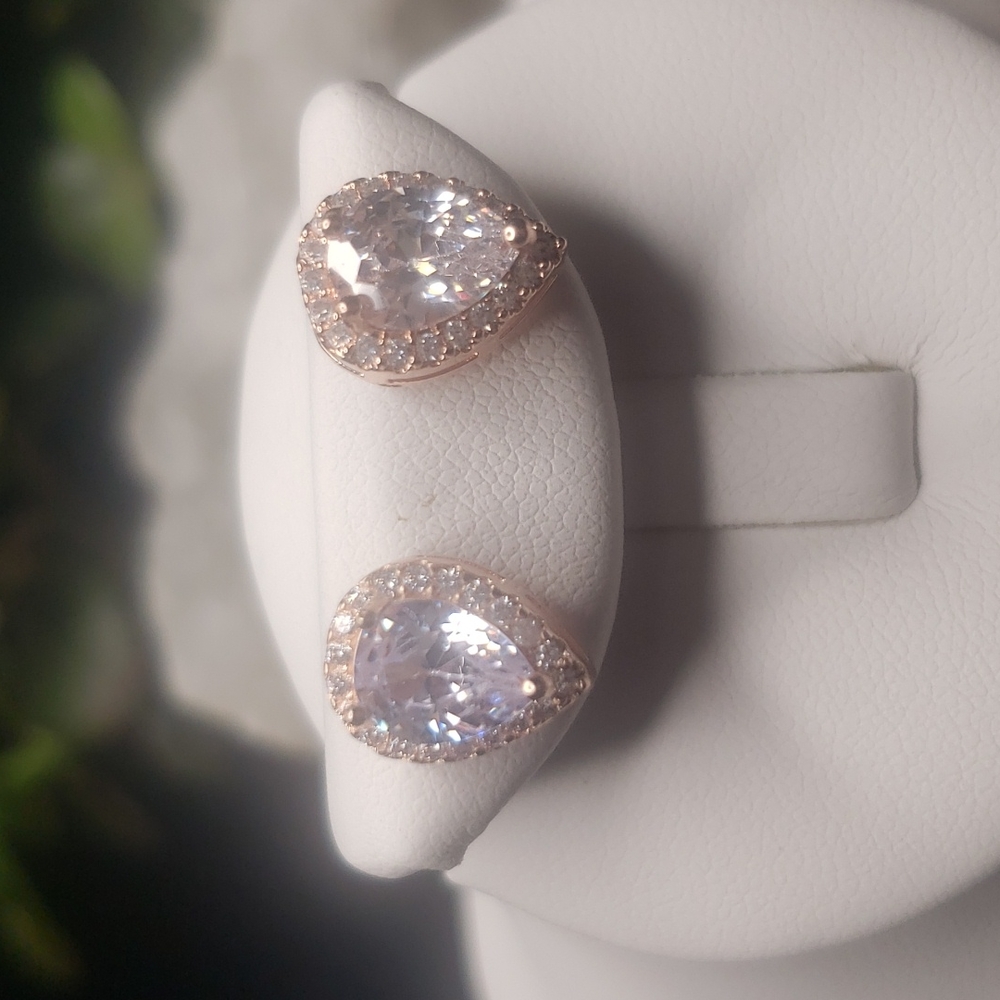Cubia zirconia earrings